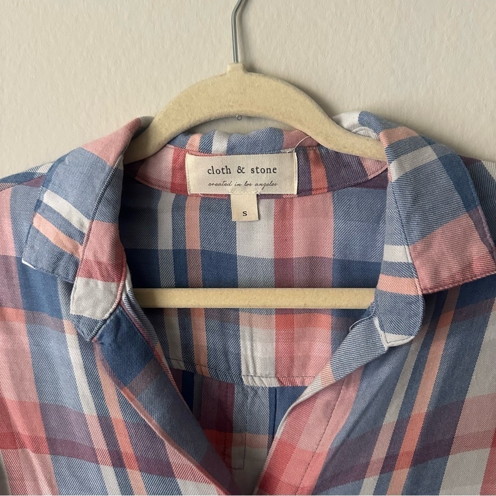 Anthropologie Cloth & Stone Western Frayed Plaid Buttondown Red and Blue Small - Picture 6 of 13